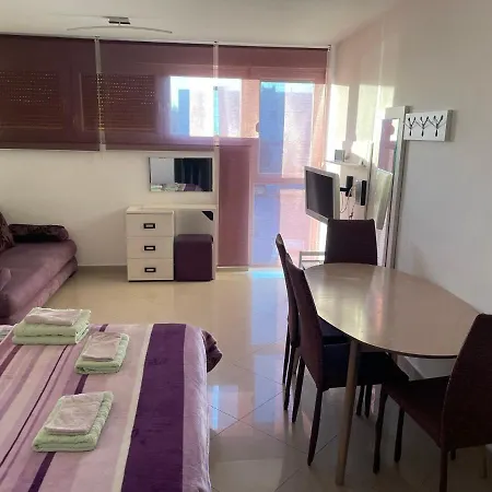 Luxury Town Center ザダル