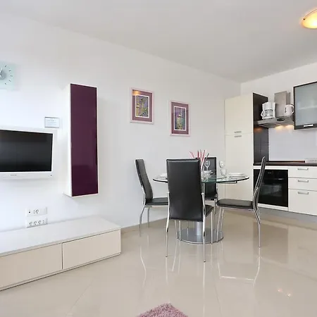 Luxury Town Center Apartmán *