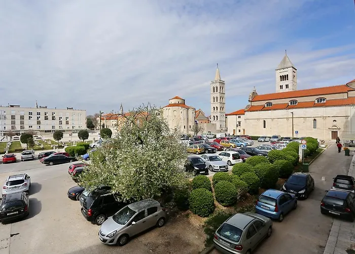 Luxury Town Center