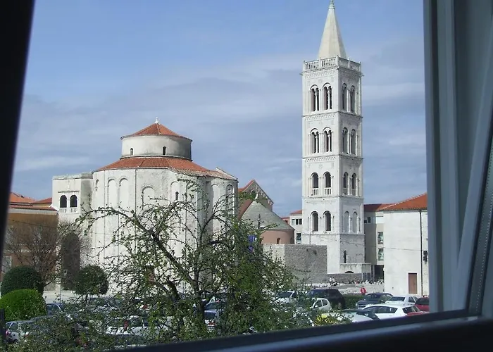 Luxury Town Center